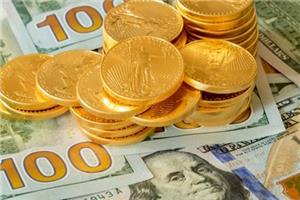 ضربه قیمت طلا به بازار سکه /سکه بازان نگرانند