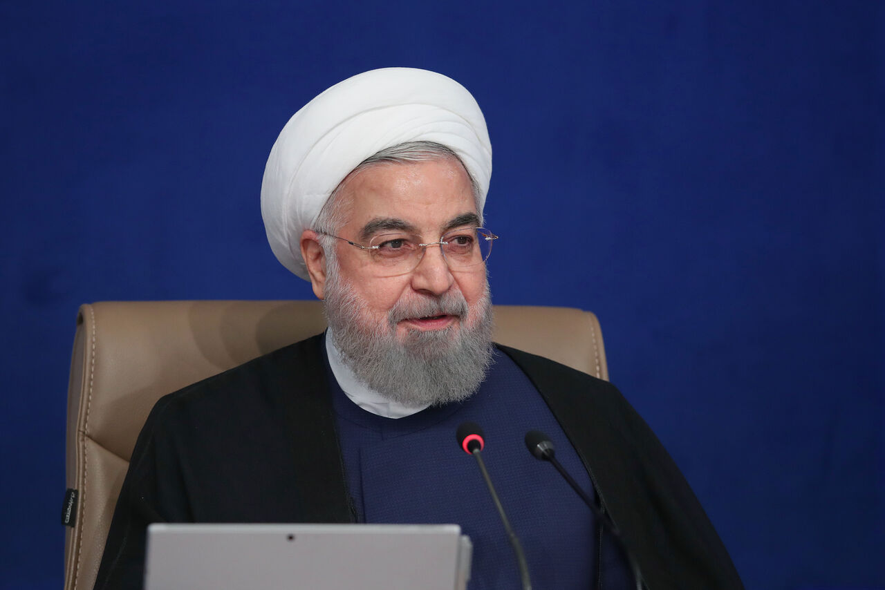 روحانی "حمید رضا مومنی" را به عنوان "مشاور رئیس جمهور در مناطق آزاد تجاری، صنعتی منصوب کرد
