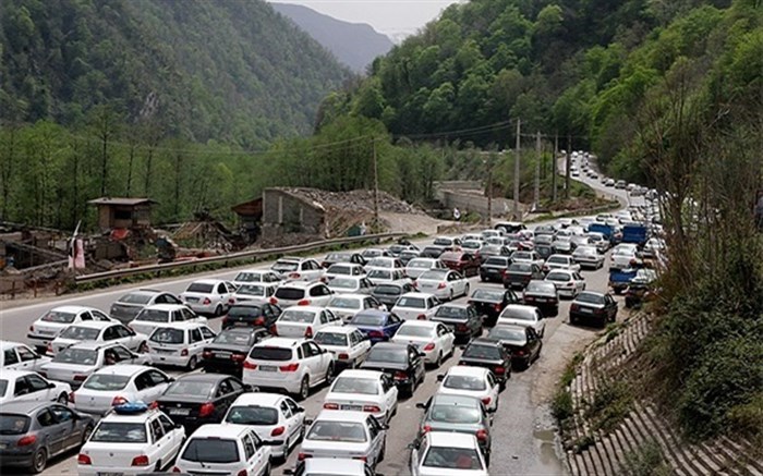ترافیک در جاده‌های مازندران سنگین است